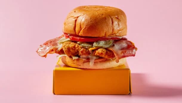 Chickaliente burger